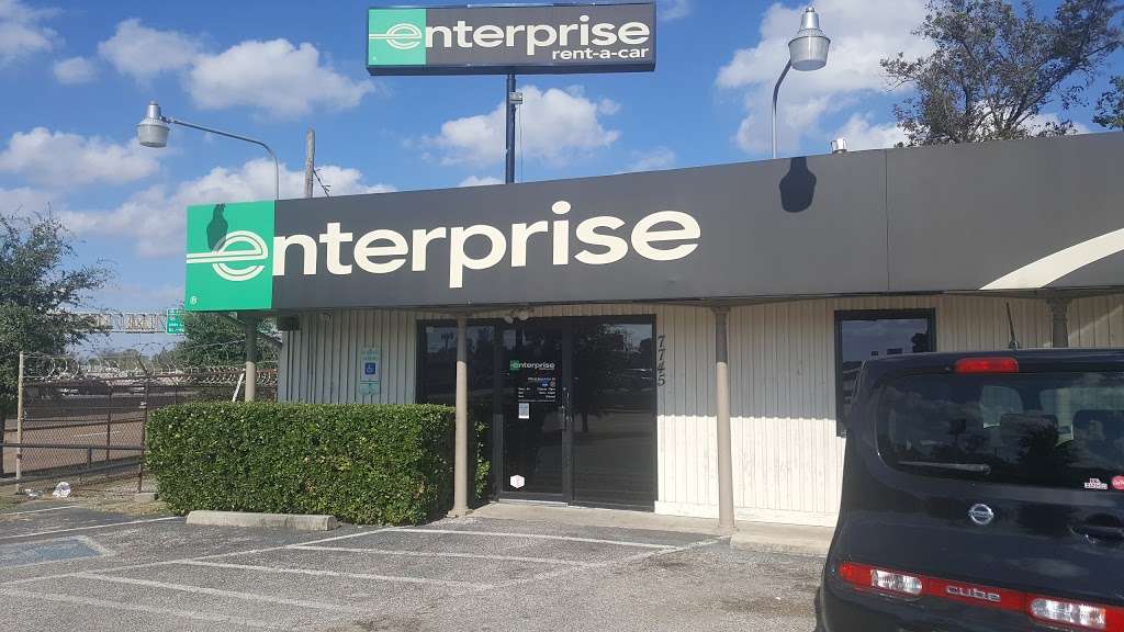 Enterprise Rent-A-Car | 7745 Gulf Fwy, Houston, TX 77017, USA | Phone: (713) 641-6510