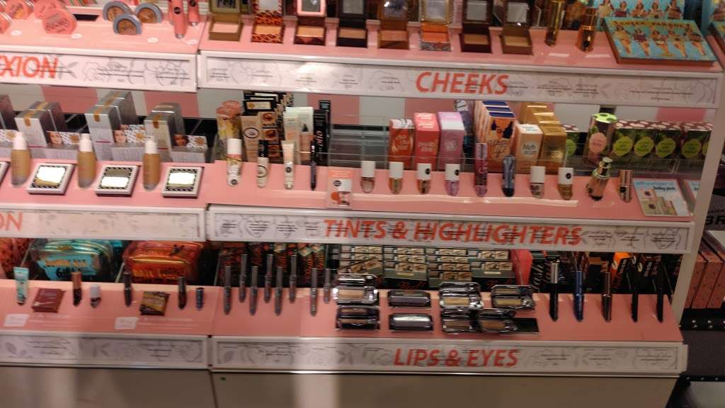 SEPHORA inside JCPenney | 800 S Randall Rd, Algonquin, IL 60102, USA | Phone: (847) 915-3267