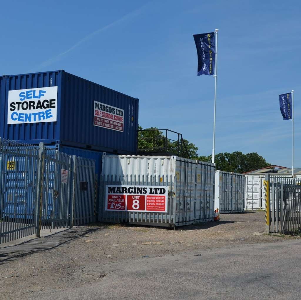 Margins Self Storage Ltd | Unit 8, Askews Farm Lane, Grays RM17 5XR, UK | Phone: 07815 320544