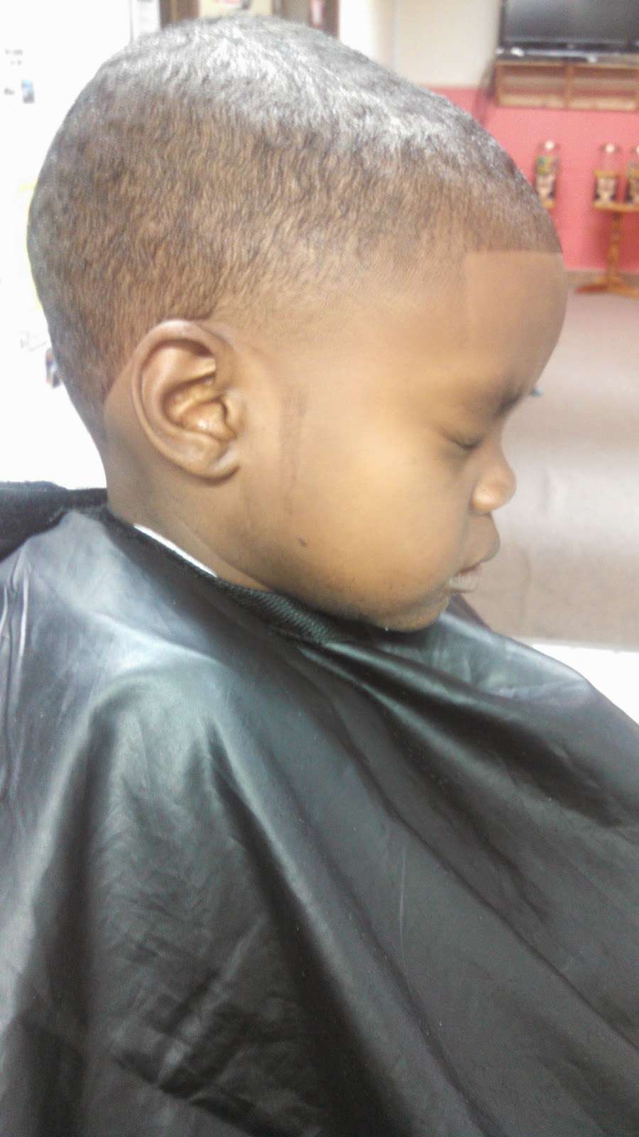 Distinguished Kuts | 1411 Charlotte Hwy, Lancaster, SC 29720 | Phone: (803) 285-1202