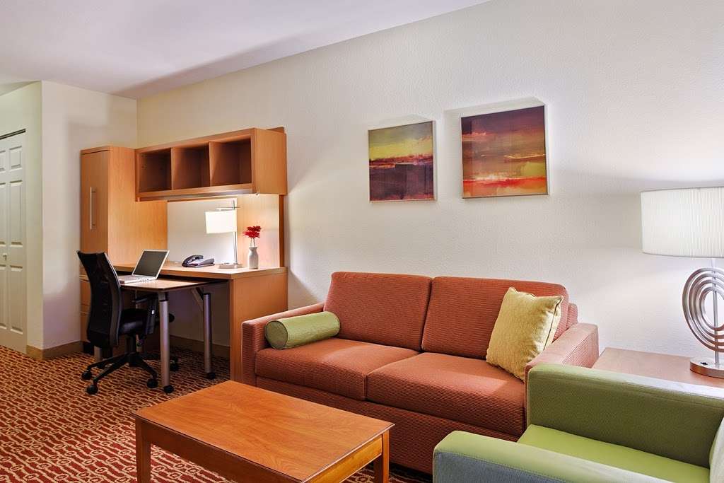 TownePlace Suites by Marriott Charlotte Arrowood | 7805 Forest Point Blvd, Charlotte, NC 28217 | Phone: (704) 227-2000