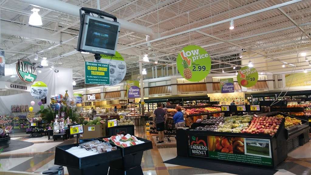 Harris Teeter | Cannon Crossroads, 9900 Poplar Tent Rd #124, Concord, NC 28027, USA | Phone: (704) 721-0735