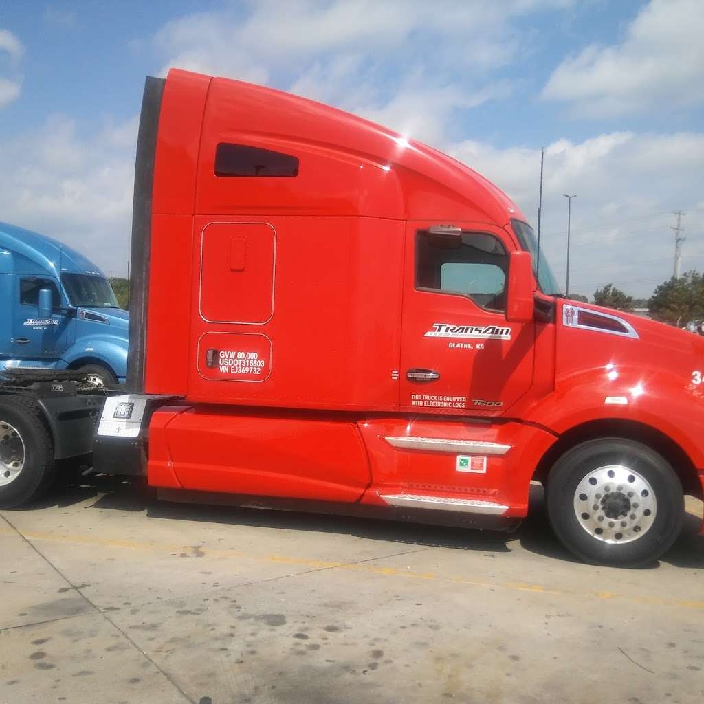 TransAm Trucking | 15910 S. Highway 169, Olathe, KS 66062, USA | Phone: (913) 782-5300