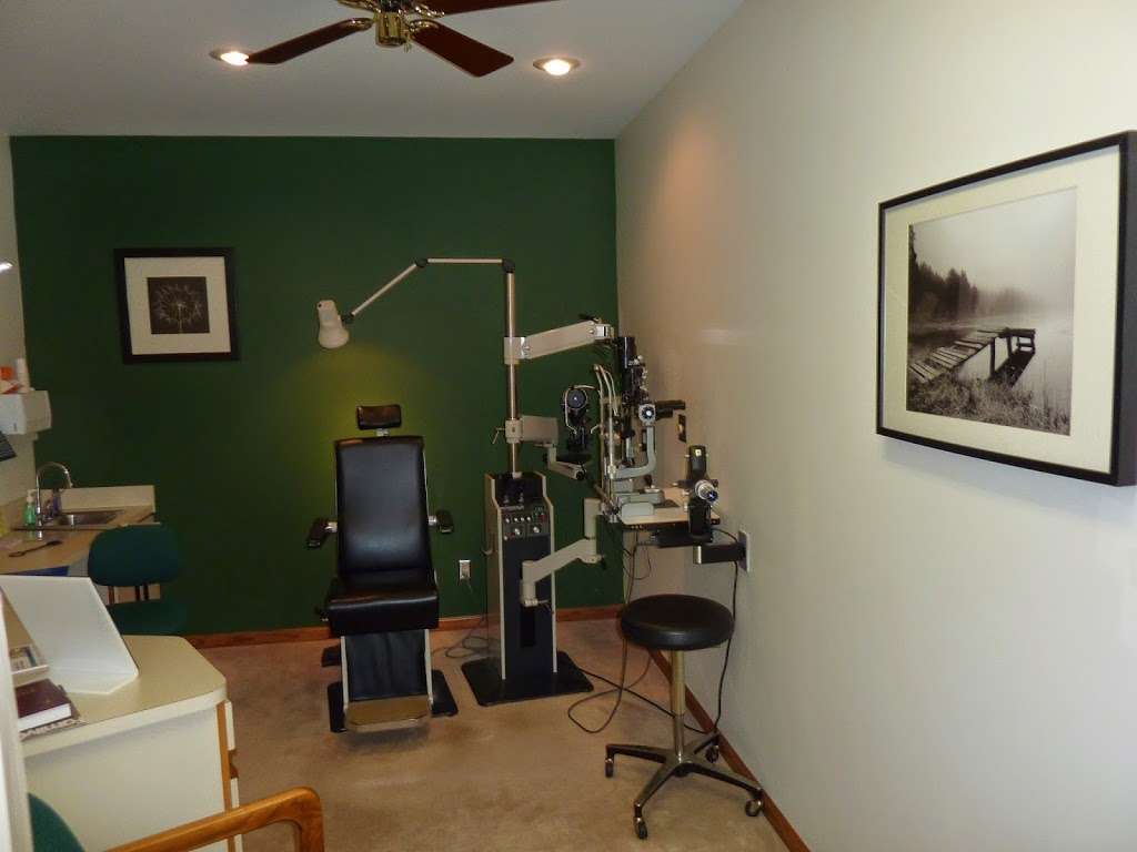 Dr. Mike Irons Optometry | 2750 Central Ave, Columbus, IN 47201, USA | Phone: (812) 379-4465