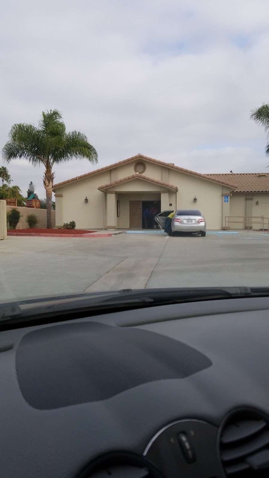 Kingdom Hall of Jehovahs Witnesses | 24353 Cactus Ave, Moreno Valley, CA 92553, USA | Phone: (951) 242-7788