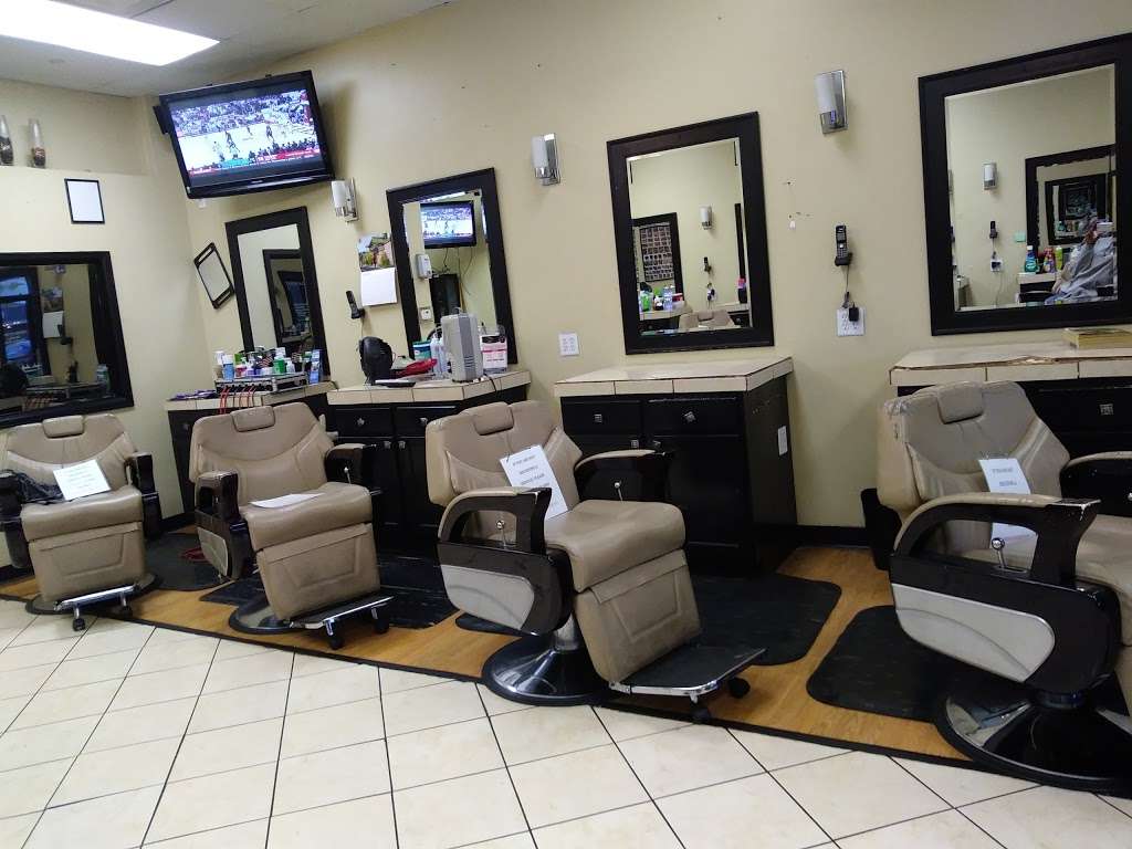 1st Class Barbers | 12203 E Iliff Ave K, Aurora, CO 80014 | Phone: (303) 337-4111