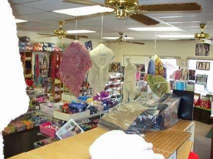 Sally Knits | 6823 N 58th Ave, Glendale, AZ 85301, USA | Phone: (623) 934-8367