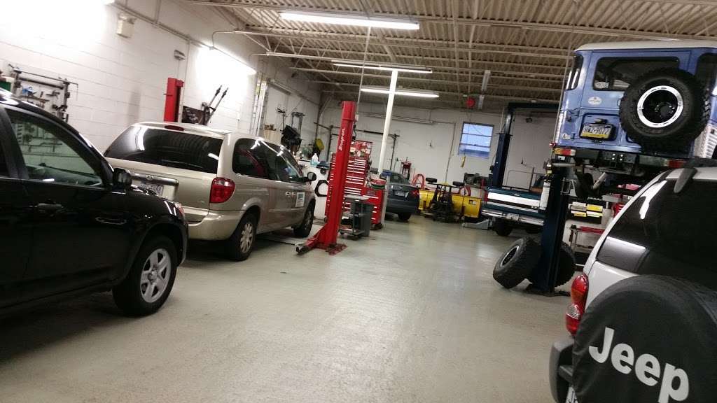 Daves Service Center | 124 Industrial Dr, Warminster, PA 18974 | Phone: (215) 322-0662