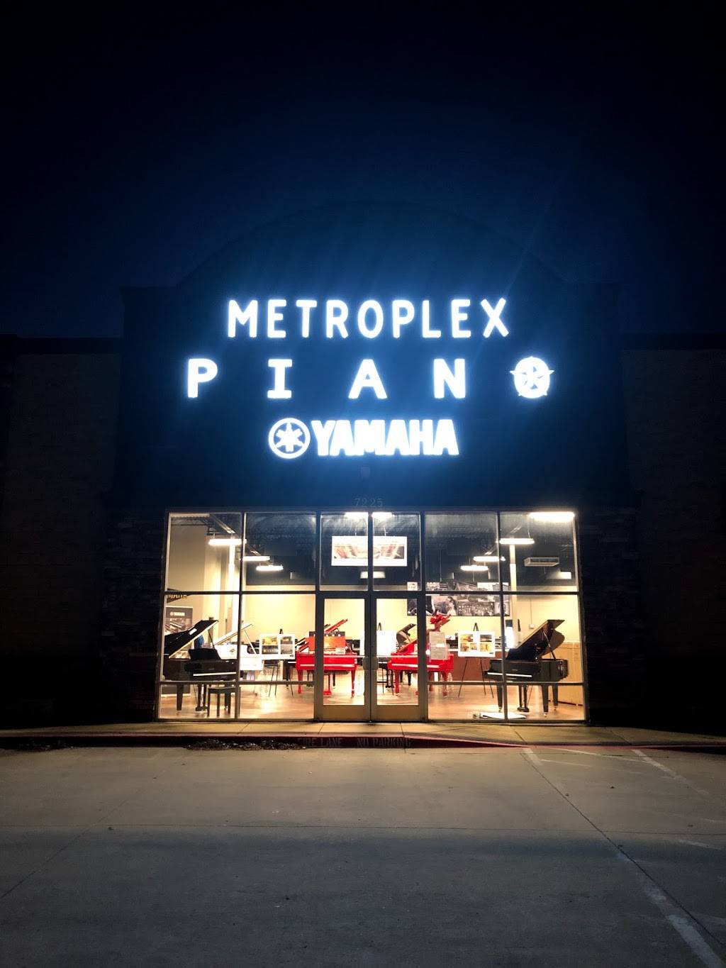 Metroplex Piano | 7225 Central Expy, Plano, TX 75025 | Phone: (972) 388-1130