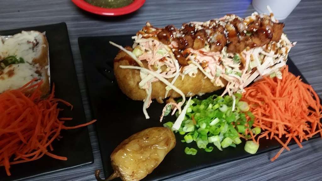 Queen Taco & Sushi | 10407 Atlantic Ave, South Gate, CA 90280, USA | Phone: (323) 553-6003