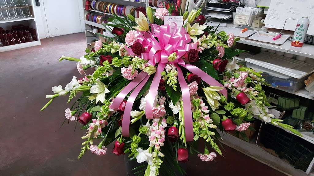 Joyce Florist of Dallas, Inc. | 2729 S Hampton Rd, Dallas, TX 75224, USA | Phone: (214) 942-1776