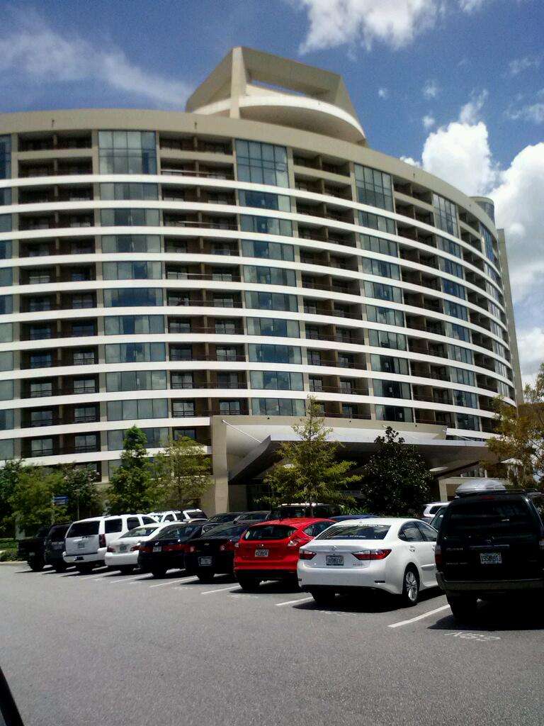 Bay Lake Tower at Disneys Contemporary Resort | 4600 N World Dr., Lake Buena Vista, FL 32830, USA | Phone: (407) 824-1000