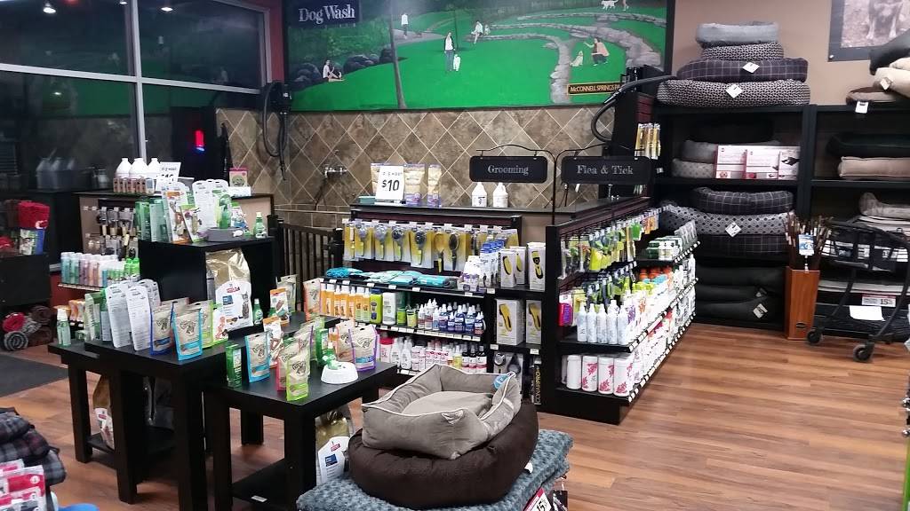 Pet Valu | 630 Euclid Ave Ste 140, Lexington, KY 40502, USA | Phone: (859) 447-8024