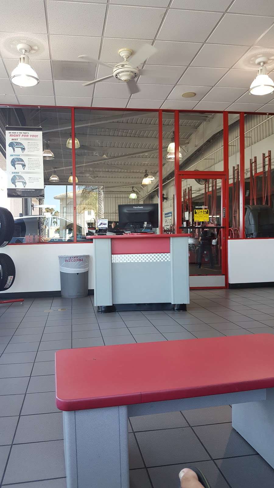 Discount Tire | 600 Broadway, Chula Vista, CA 91910, USA | Phone: (619) 426-2000