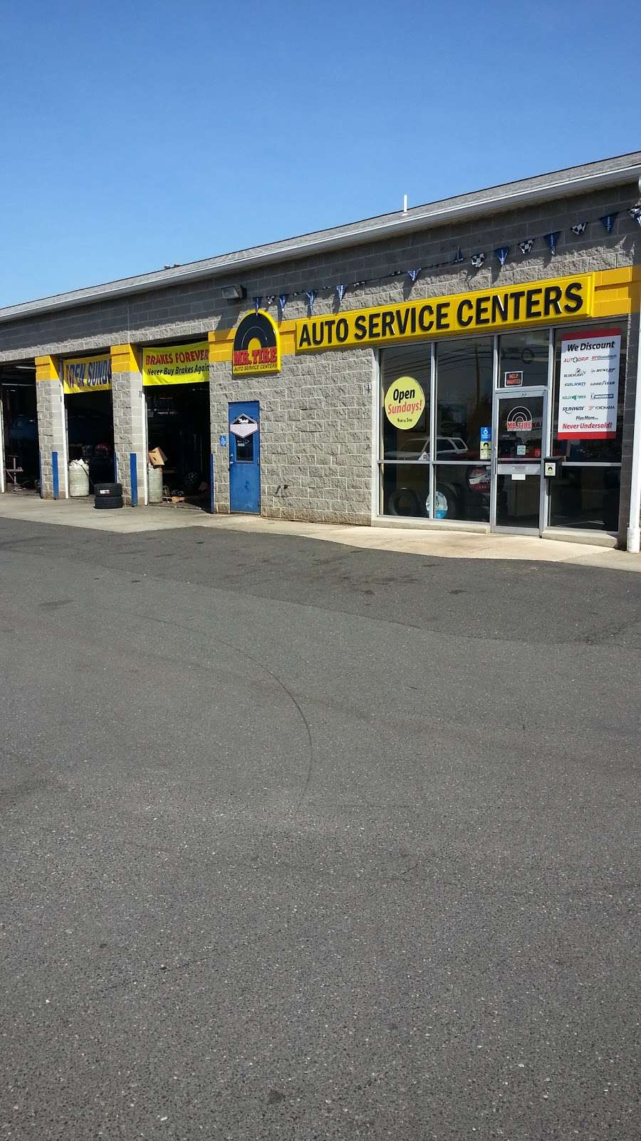 Mr. Tire Auto Service Centers | 521 Stelton Rd, Piscataway Township, NJ 08854, USA | Phone: (732) 424-9770