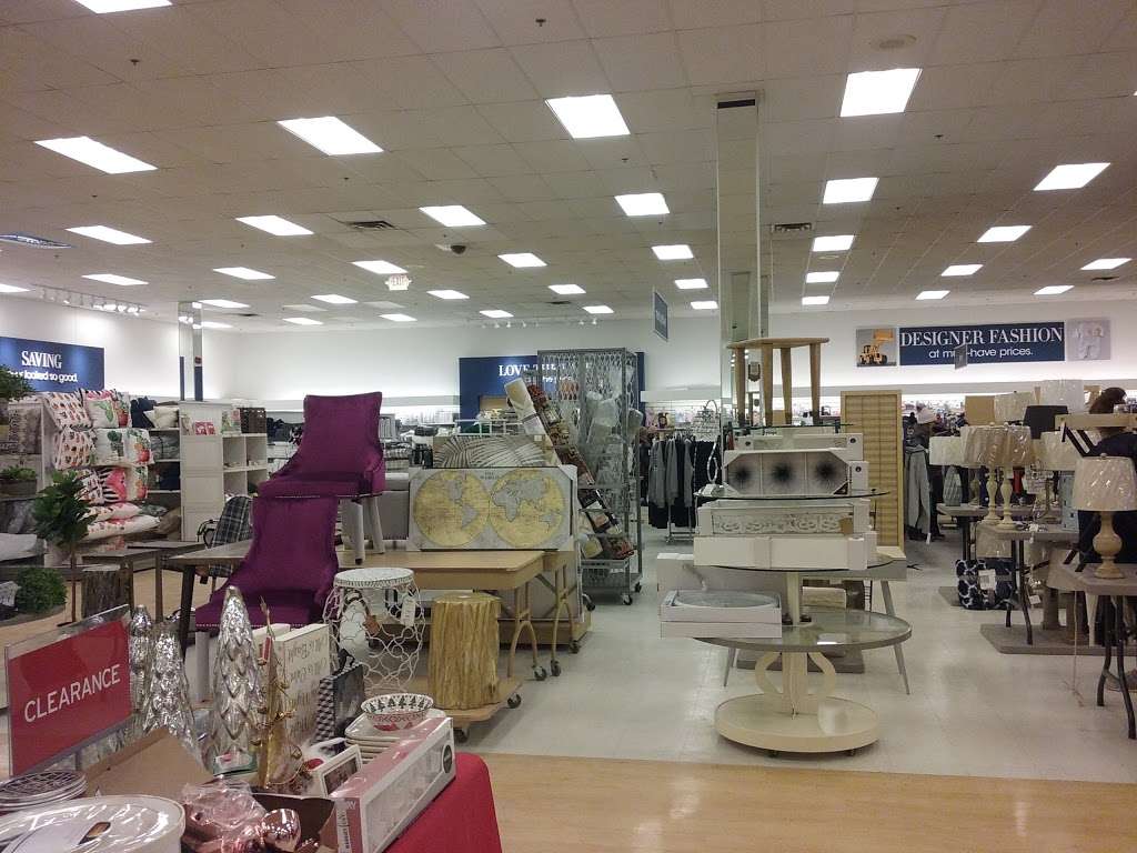 Marshalls | 8D Allstate Rd, Dorchester, MA 02125 | Phone: (617) 442-5050