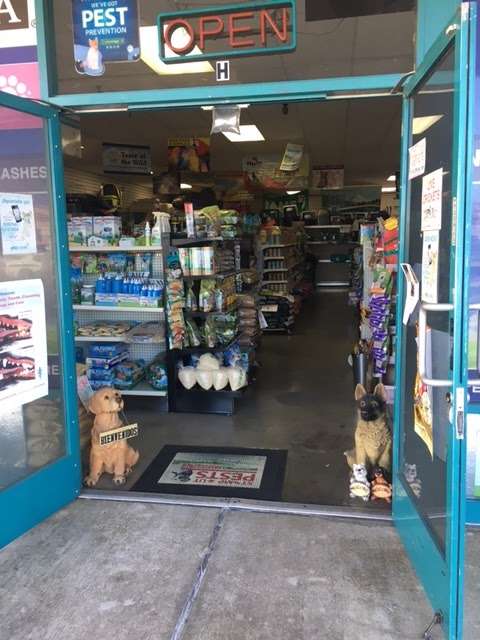 Rosita Pet Store | 2551 East Avenue South, Suite H-J, Palmdale, CA 93550, USA | Phone: (661) 273-0014