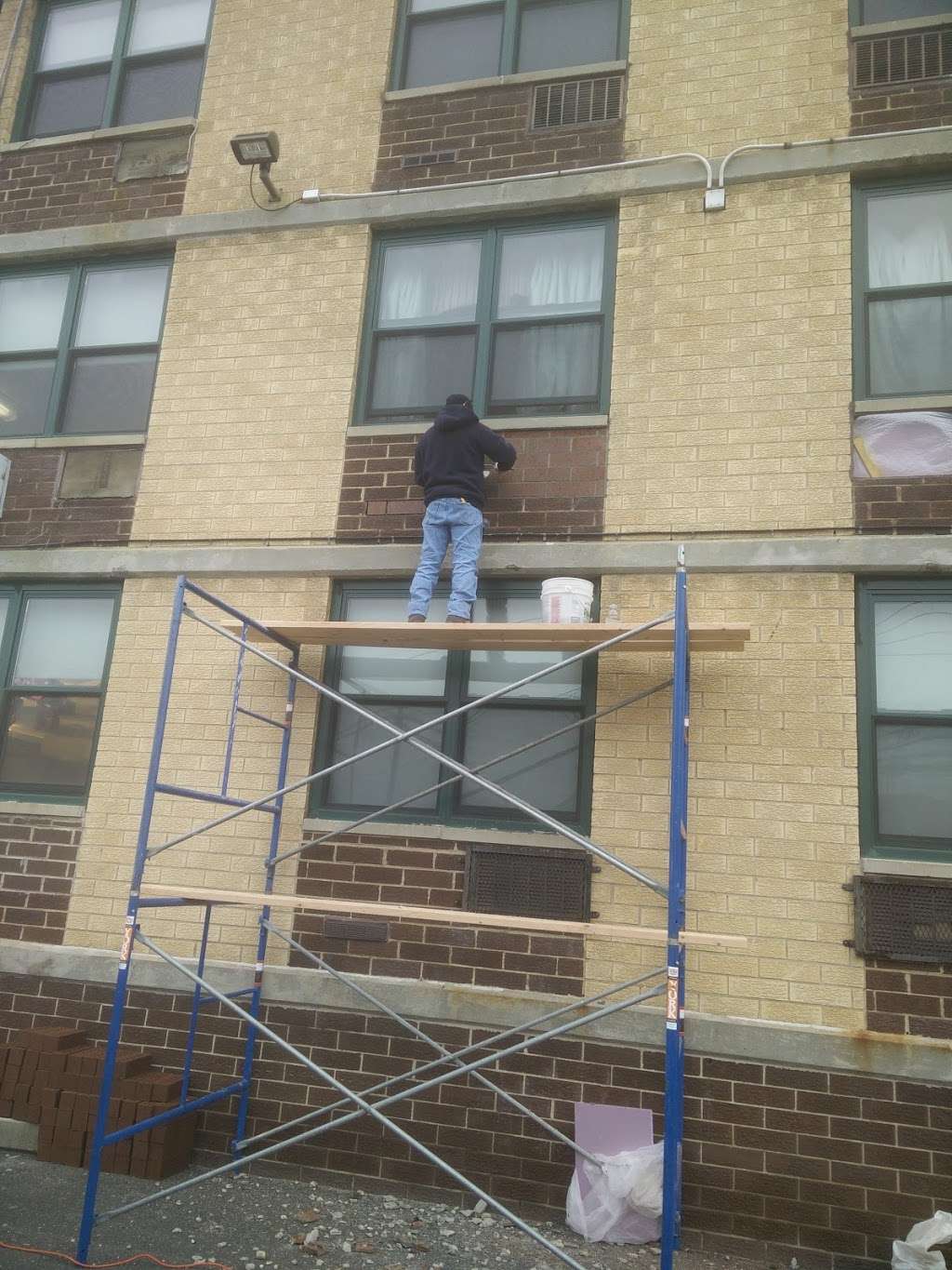 Aslam Roofing and Waterproofing | 9931 213th St, Queens Village, NY 11429 | Phone: (646) 247-6228