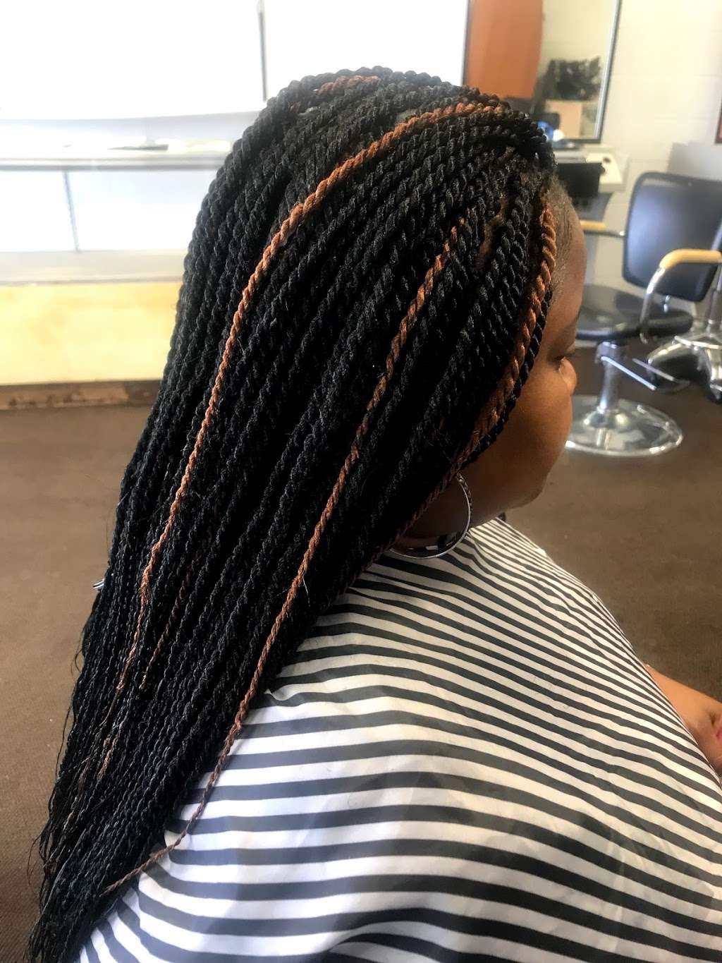 Yakha Express Braids | 2802 Lafayette Rd #22, Indianapolis, IN 46222, USA | Phone: (317) 925-2130