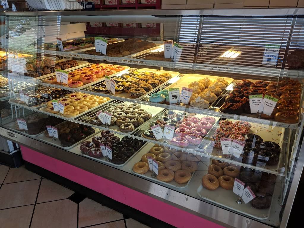 Rebel Donut | 9311 Coors Blvd NW, Albuquerque, NM 87114, USA | Phone: (505) 898-3090