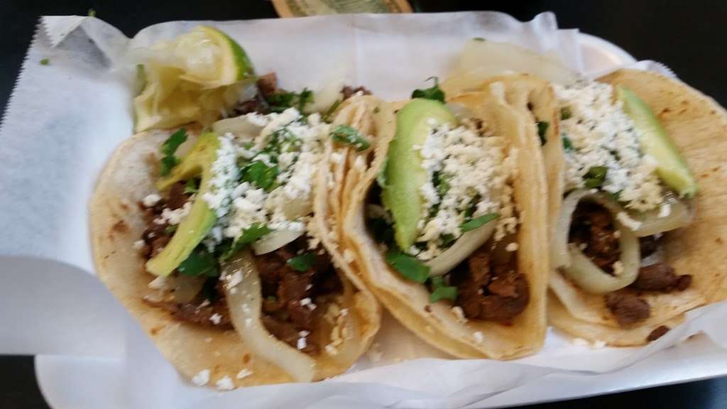 Tacos Los Gemelos | 10465 Veterans Memorial Dr, Houston, TX 77038, USA | Phone: (281) 650-2930