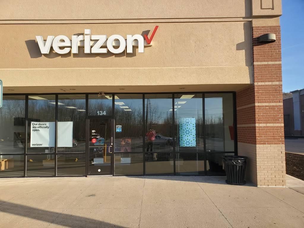 Verizon Authorized Retailer - Russell Cellular | 165 Outer Loop STE 134, Louisville, KY 40214, USA | Phone: (502) 443-2951