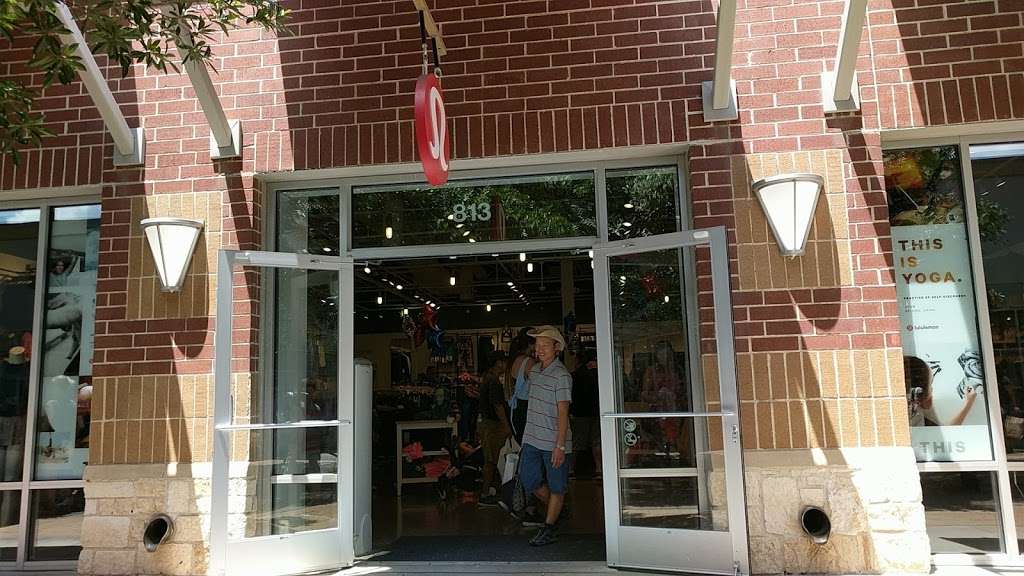 lululemon | 29300 Hempstead Rd Unit 813, Cypress, TX 77433, USA | Phone: (281) 256-8841