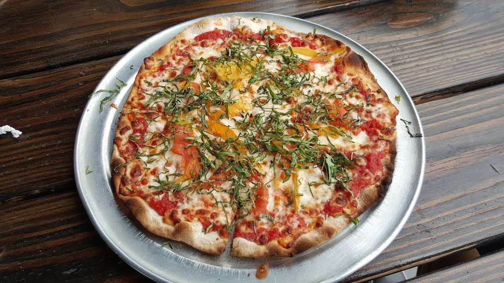 Pizza Of Venice | 2545 N Fair Oaks Ave, Altadena, CA 91001, USA | Phone: (626) 765-9636