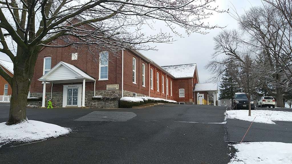 Willow Street Mennonite Church | 399 E Penn Grant Rd, Willow Street, PA 17584, USA | Phone: (717) 464-2422