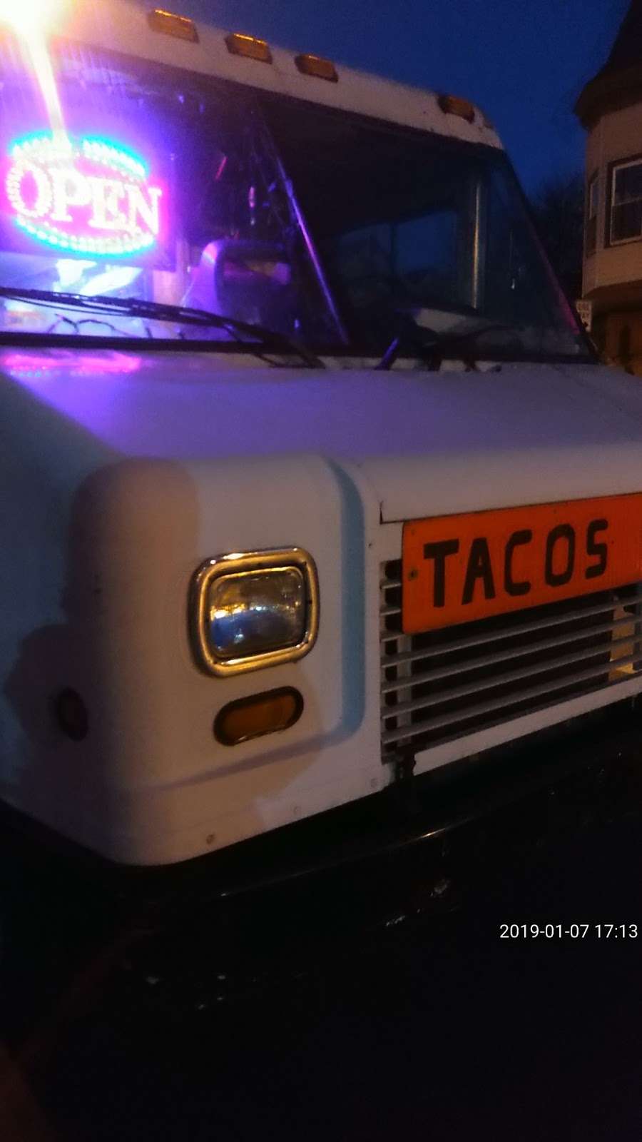 The Taco Truck | 3129-3199 E 83rd St, Chicago, IL 60617, USA | Phone: (773) 704-8160