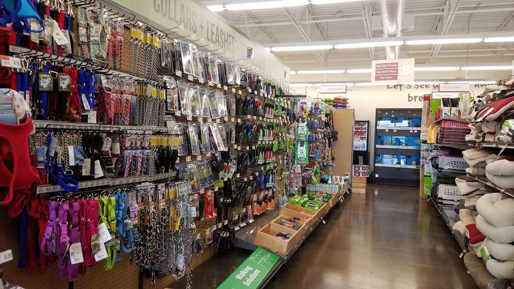 Pet Supplies Plus | 1676 E Summit St, Crown Point, IN 46307, USA | Phone: (219) 488-1440