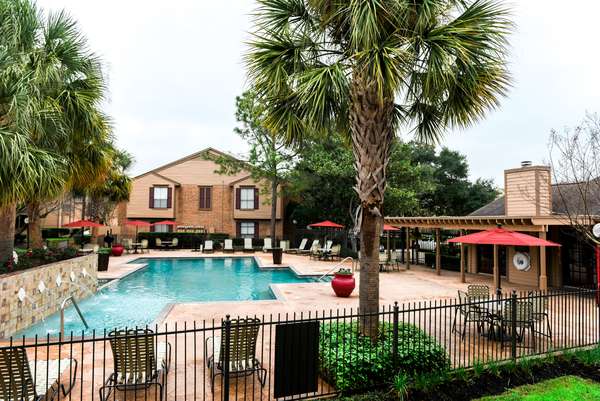 Westborough Crossing Apartments | 2031 Westborough Dr, Katy, TX 77449, USA | Phone: (281) 578-2526