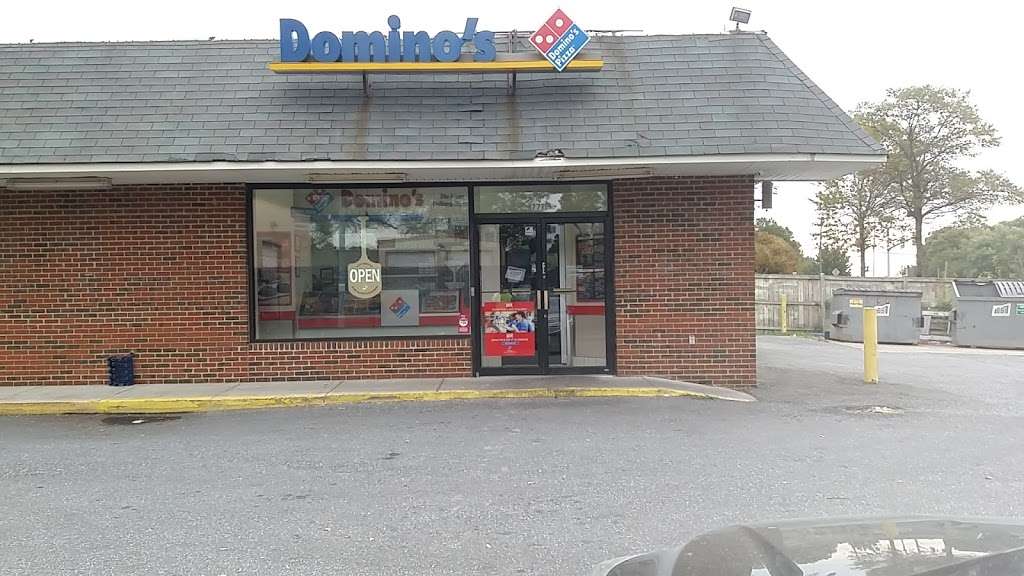 Dominos Pizza | 7701 Sandy Spring Rd, Laurel, MD 20707 | Phone: (301) 490-3303