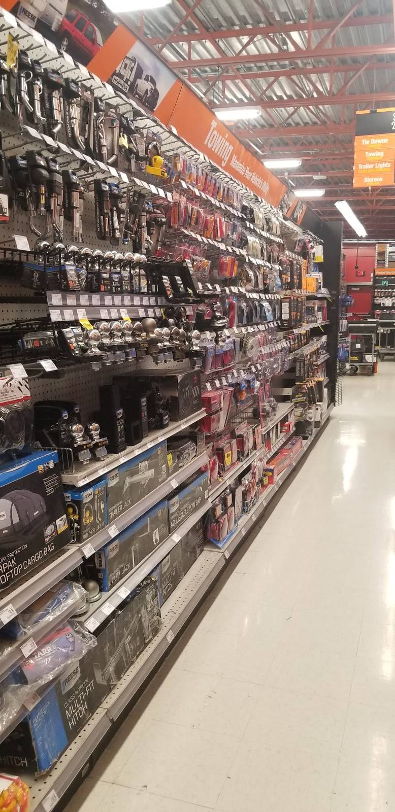 AutoZone Auto Parts | 4885 E Charleston Blvd, Las Vegas, NV 89104, USA | Phone: (702) 641-4040