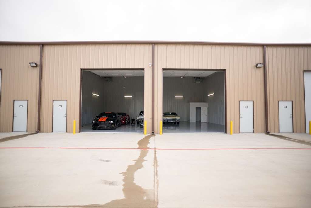 Luxury Warehouse Storage | 4115 Kreinhop Rd, Spring, TX 77388, USA | Phone: (713) 357-1599