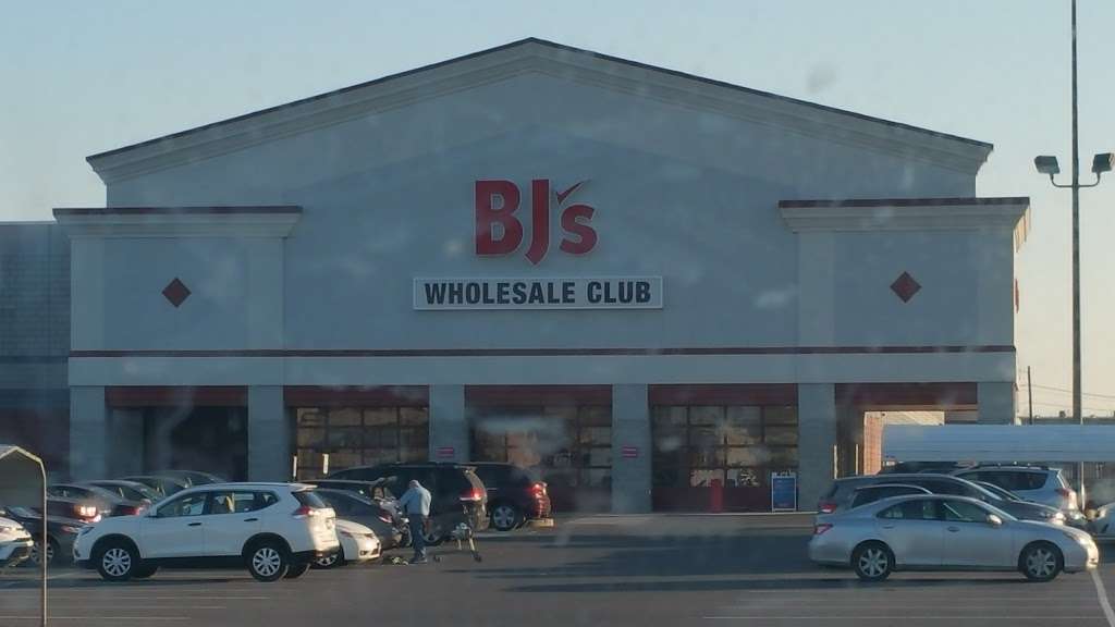 BJs Wholesale | 2300 W Oregon Ave, Philadelphia, PA 19145, USA | Phone: (215) 982-5440