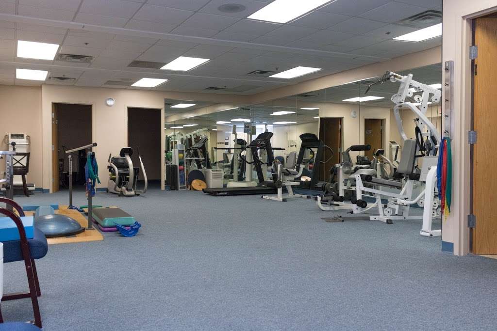 Premier Physical Therapy Hinsdale | 534 Chestnut St Suite #140, Hinsdale, IL 60521, USA | Phone: (630) 230-0303