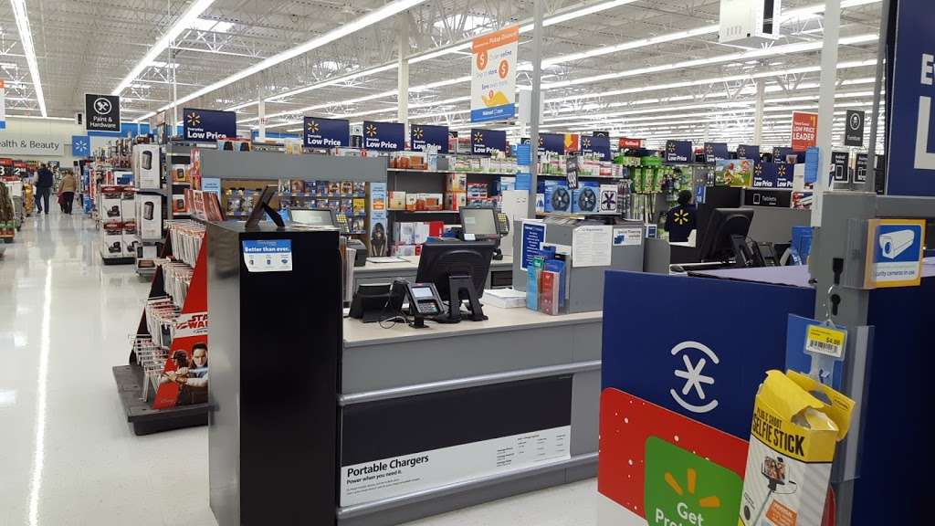 Walmart Supercenter | 12801 Kansas Ave, Bonner Springs, KS 66012, USA | Phone: (913) 441-6751