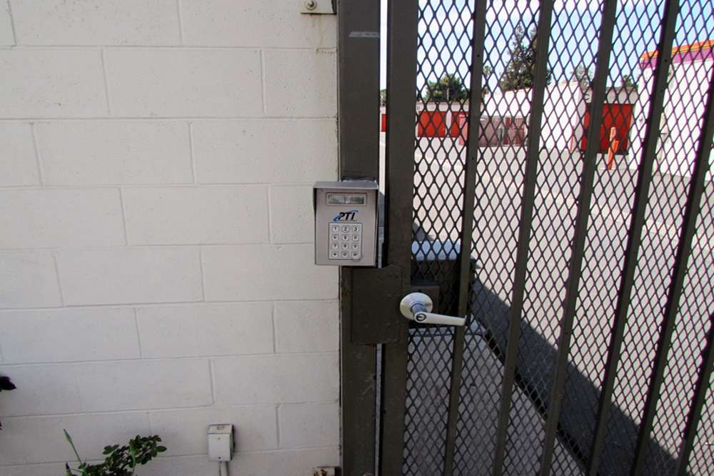 Public Storage | 3911 Snell Ave, San Jose, CA 95136, USA | Phone: (408) 620-4540 Public Storage | 3911 Snell Ave, San Jose, CA 95136, USA | Phone: (408) 620-4540