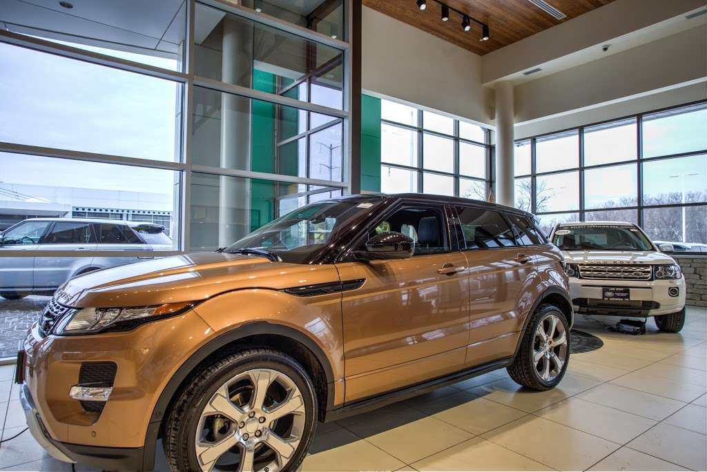 Land Rover Northfield | 670 Frontage Rd, Northfield, IL 60093 | Phone: (847) 446-6665