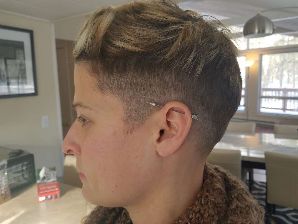 Buzz Cutz Salon and Spa | 1831 PA-739, Dingmans Ferry, PA 18328, USA | Phone: (570) 828-7903