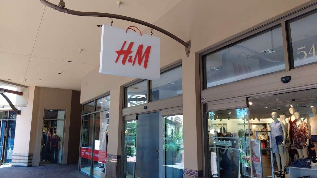 H&M | 100 Citadel Dr, Commerce, CA 90040, USA | Phone: (855) 466-7467