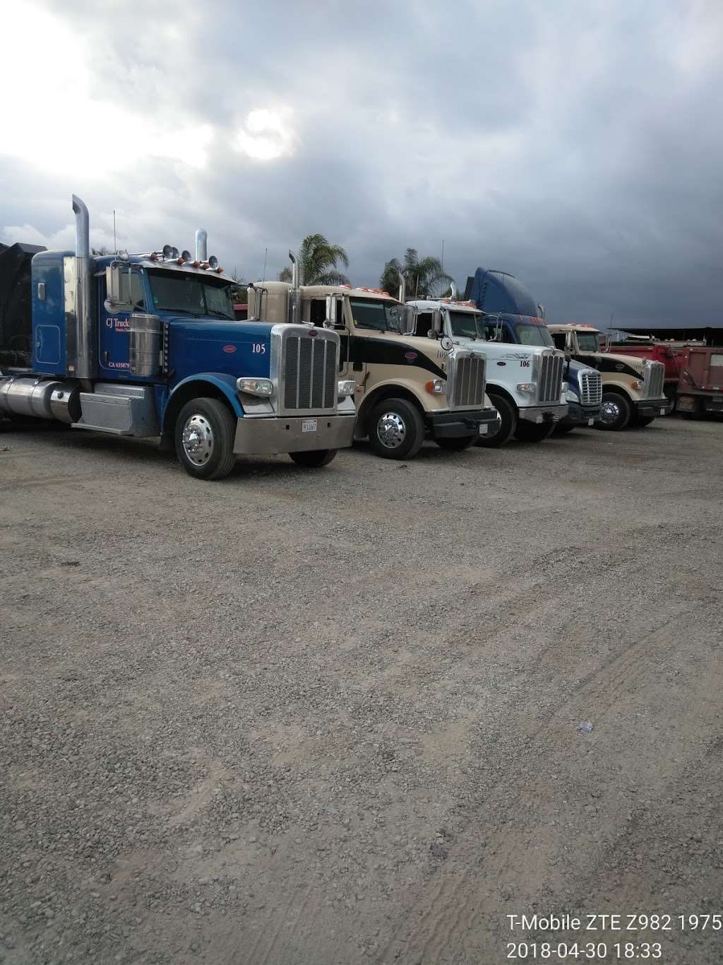 Larrys Trucking | 13130 S Cucamonga Ave, Ontario, CA 91761 | Phone: (909) 721-6274