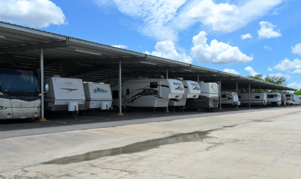 A & B Boat & RV Storage | 8750 Galveston Rd, Houston, TX 77034, USA | Phone: (713) 987-3438