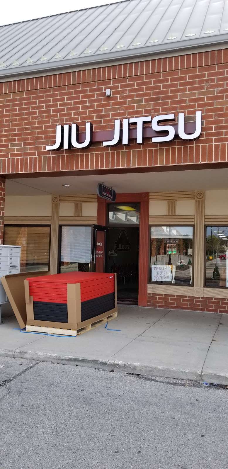 Fluid Brazilian Jiu Jitsu | 4908 S 74th St, Greenfield, WI 53220, USA | Phone: (414) 801-5524