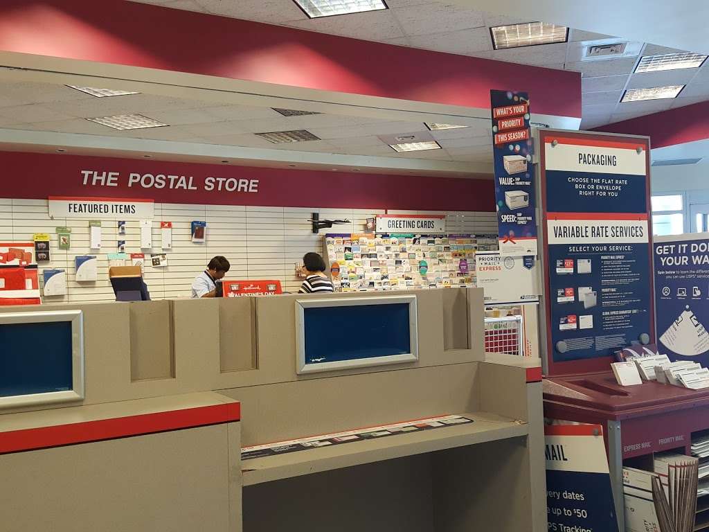 United States Postal Service | 3900 Haverhill Rd, West Palm Beach, FL 33417, USA | Phone: (800) 275-8777