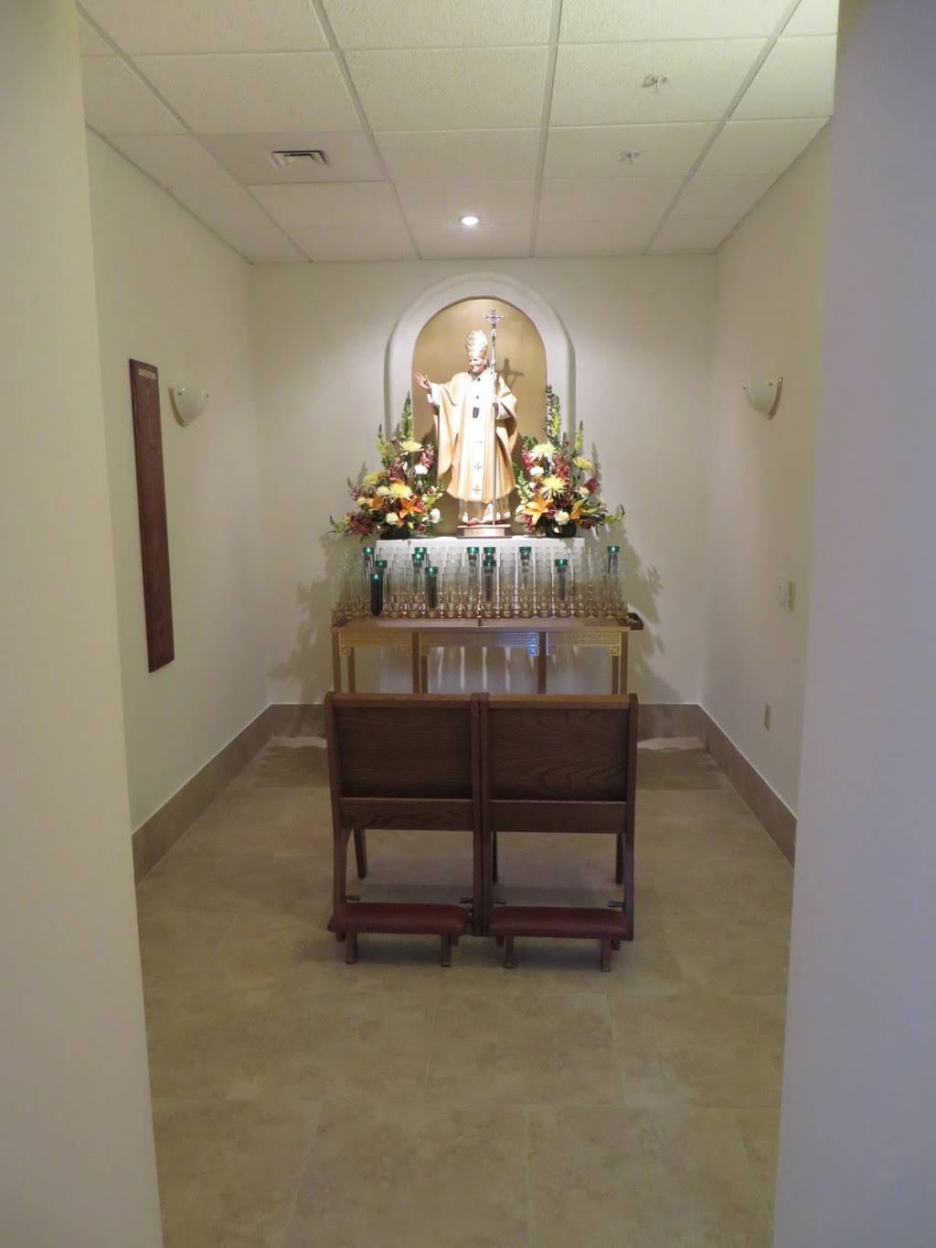 Saint John Paul II Chapel | 14818 W Deer Valley Dr, Sun City West, AZ 85375, USA | Phone: (623) 214-5180