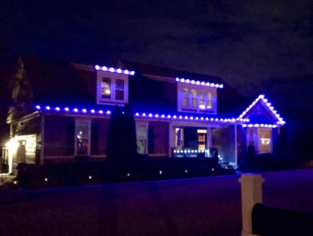We Do Christmas Lights | 326 E Wilson Blvd Suite D, Hagerstown, MD 21740, USA | Phone: (240) 382-3800