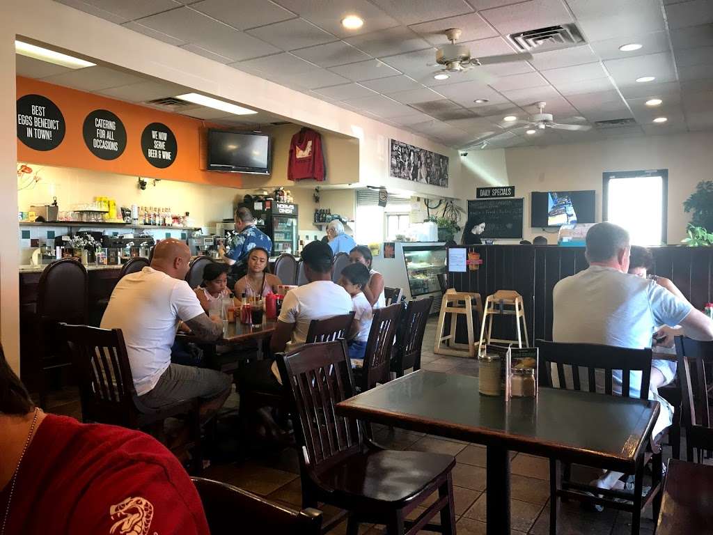 Norms Diner | 3945 S Durango Dr, Las Vegas, NV 89147, USA | Phone: (702) 431-3447