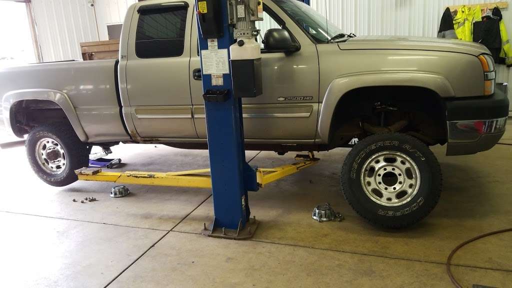 T & M Tire Service | 1428 Hwy 20, Porter, IN 46304, USA | Phone: (219) 926-4513